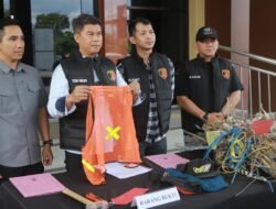 Polresta Samarinda Gelar Konferensi Pers, Pencuri Kabel LPJU yang Menyamar Jadi Pekerja Proyek