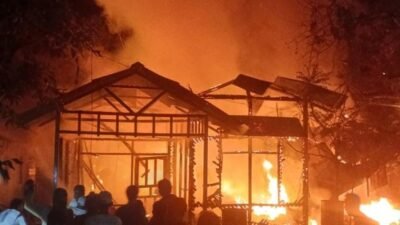 Dua Rumah dan Sepeda Motor Terbakar di Sempaja Utara, Dugaan Sementara Akibat Korsleting